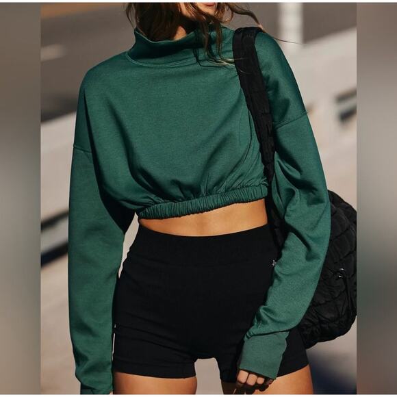 Free People Movement Gigi Cropped Layer Long Sleeve Pullover Sweatshirt Size M - Picture 1 of 10